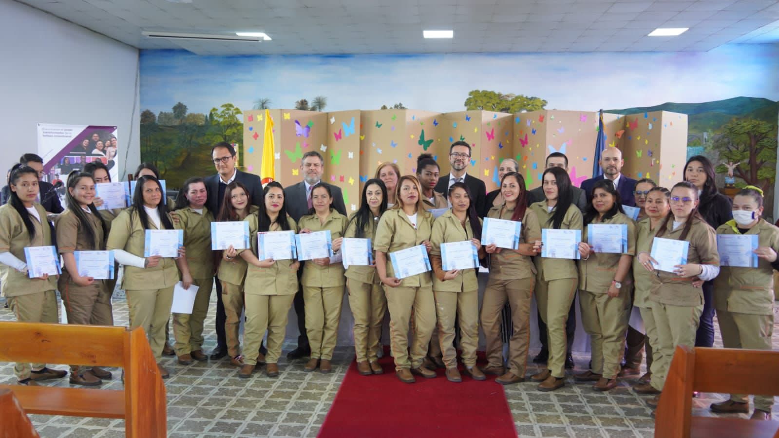 Graduación Buen Pastor3.jpeg