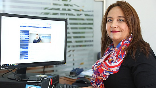 Claudia Vela.jpg